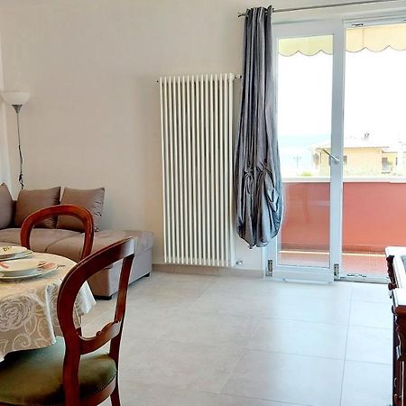 Narcisa View Lake&Pool Apartment Bardolino Exterior foto